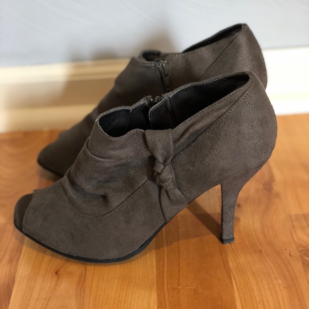 Grey suede peep toe heels